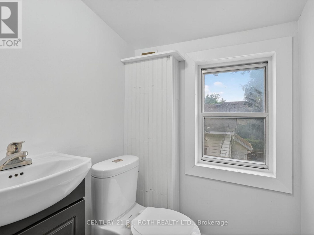 153 LACLIE STREET, 