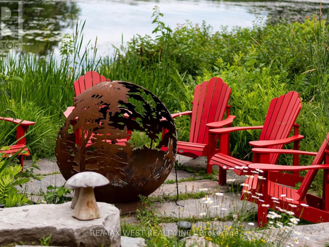 1078 WOODWINDS ROAD, Lake Muskoka