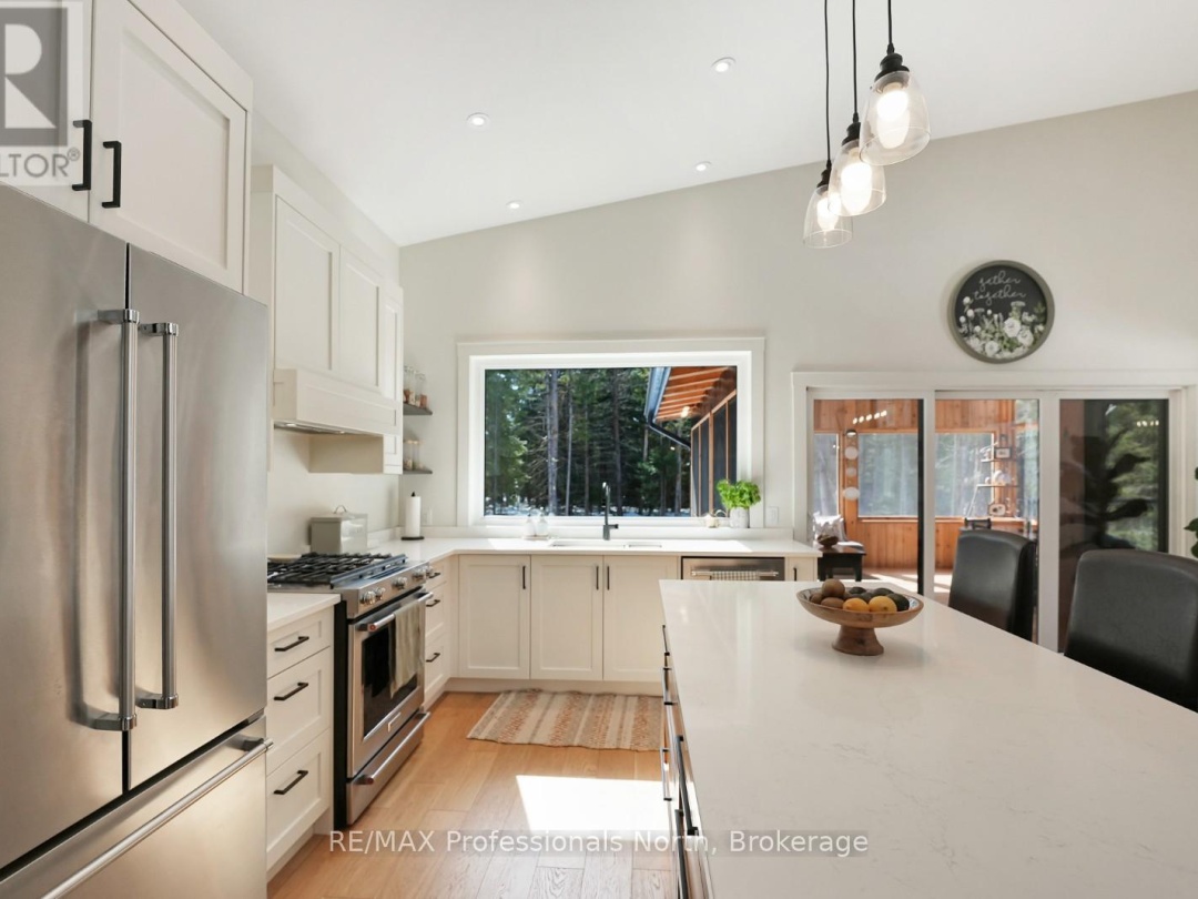 1086 STOTHART CREEK ROAD, Dysart et al (Dysart)