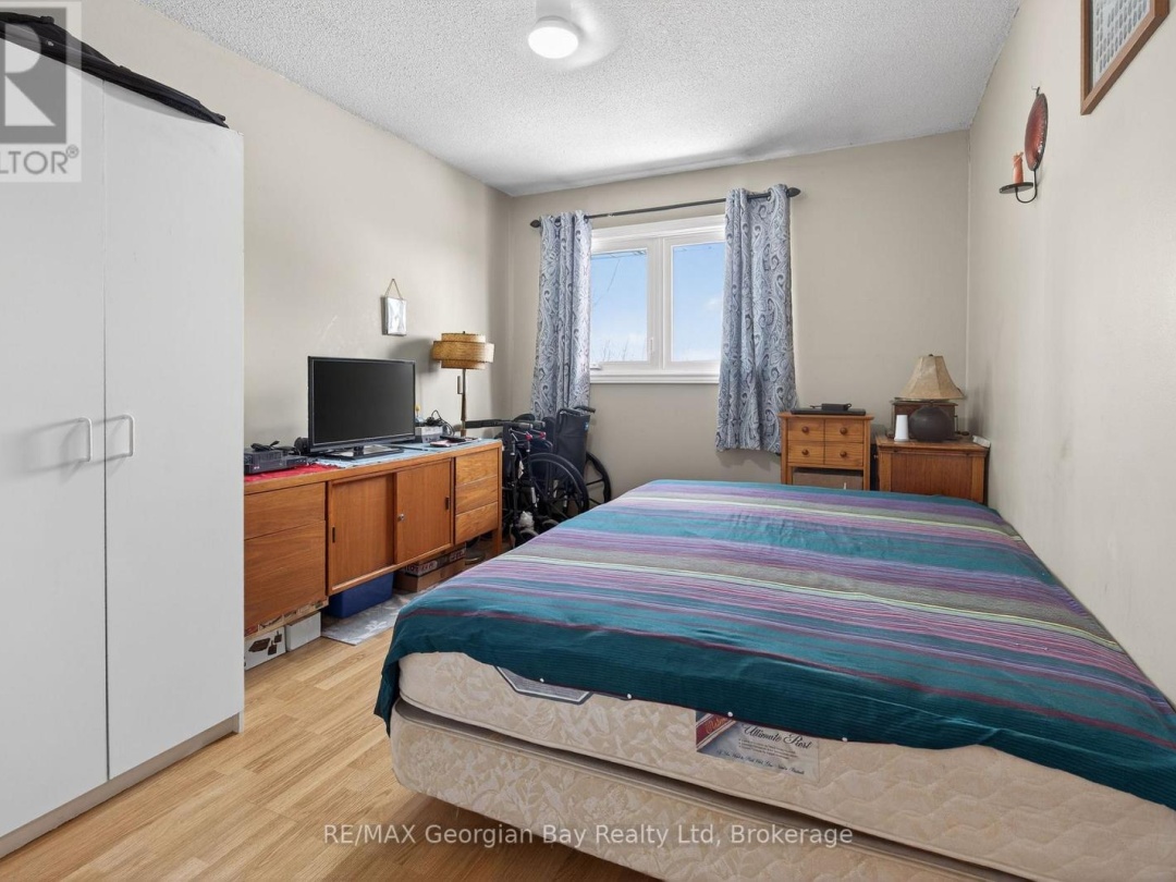 480 BRODERICK STREET, Tay (Port McNicoll)