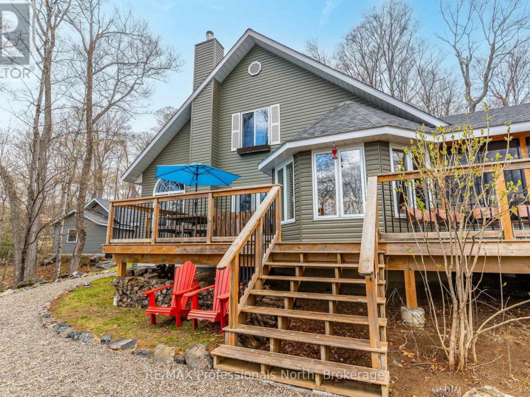 3179 TRAPPERS TRAIL, Miskwabi Lake