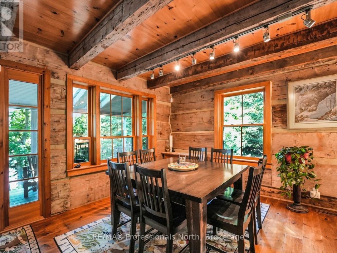 2682 WILKINSON ROAD, Kennisis Lake