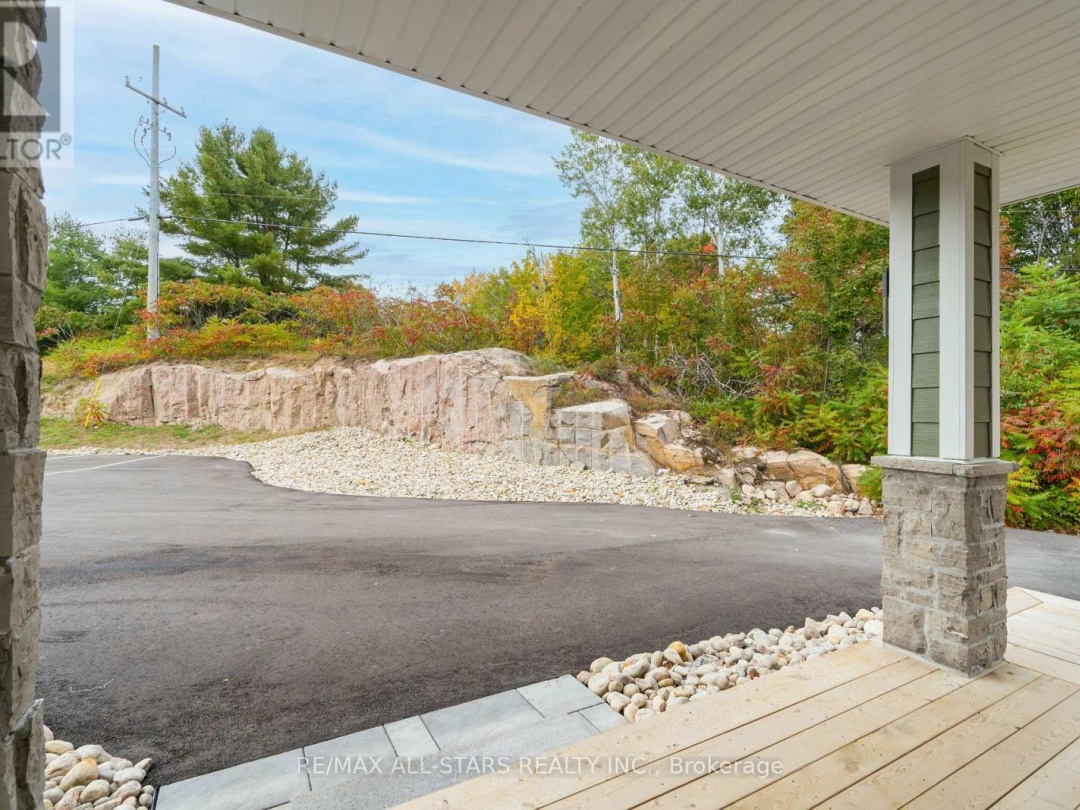 31 - 1869 MUSKOKA ROAD 118, Lake Muskoka