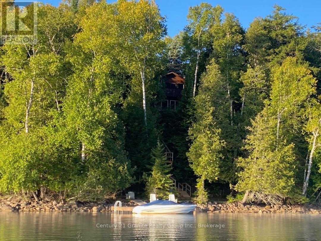 1119 WAMPUM ROAD, Miskwabi Lake