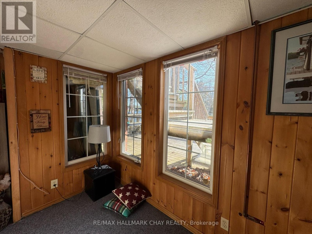 20 Liza Crescent, Lake Muskoka
