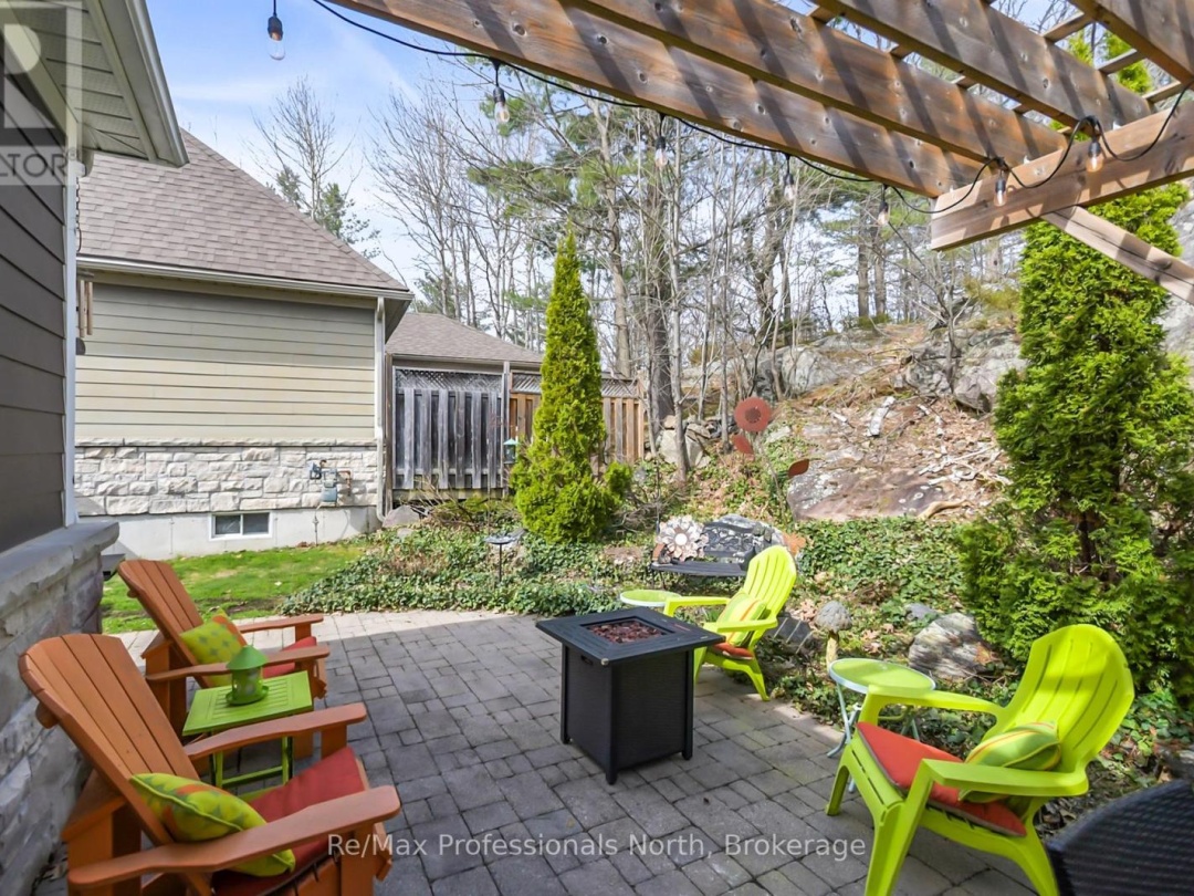 15 MUSKOKA BAY BOULEVARD, Gravenhurst (Muskoka (S))