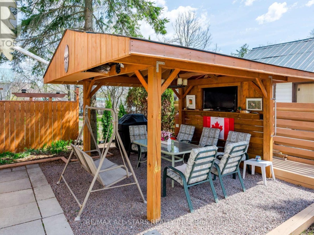 53 HELEN STREET, Kawartha Lakes (Bobcaygeon)