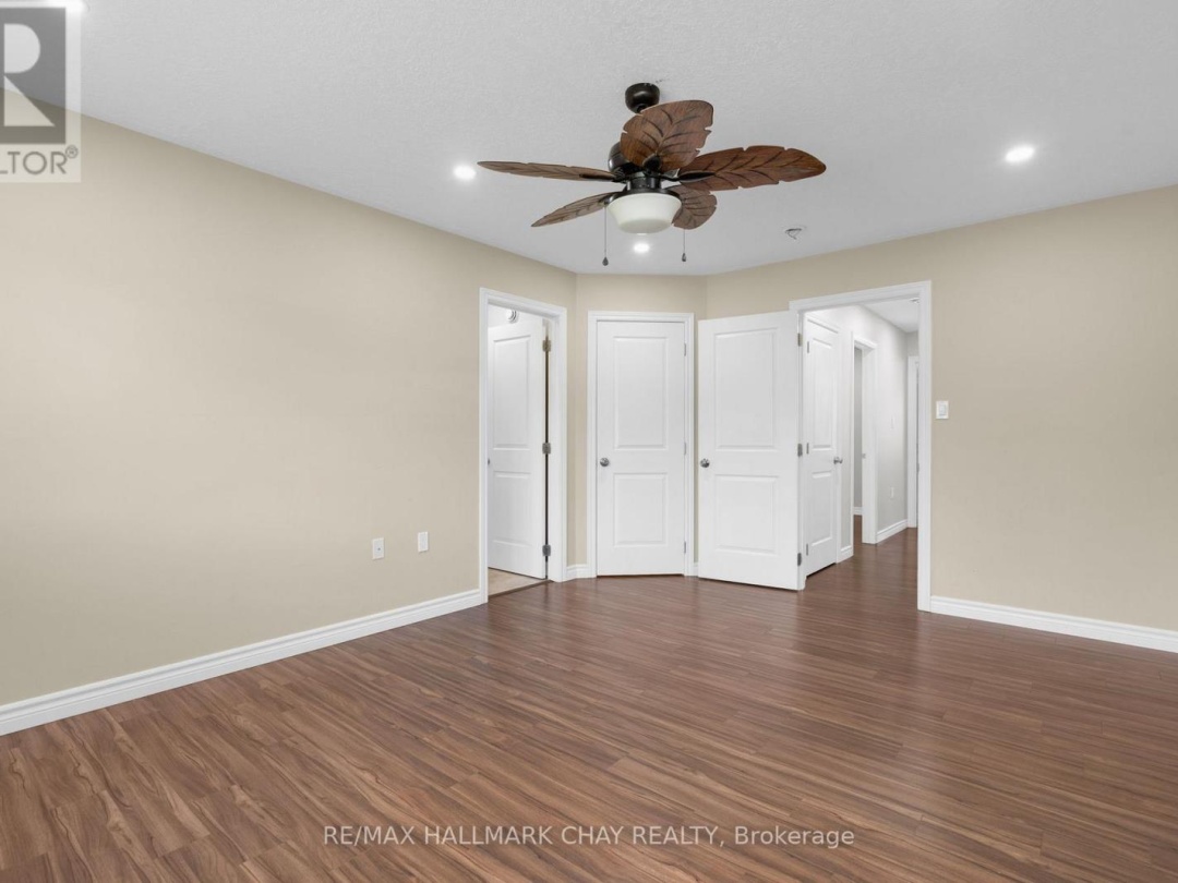 2052 MARCHMONT ROAD, 
