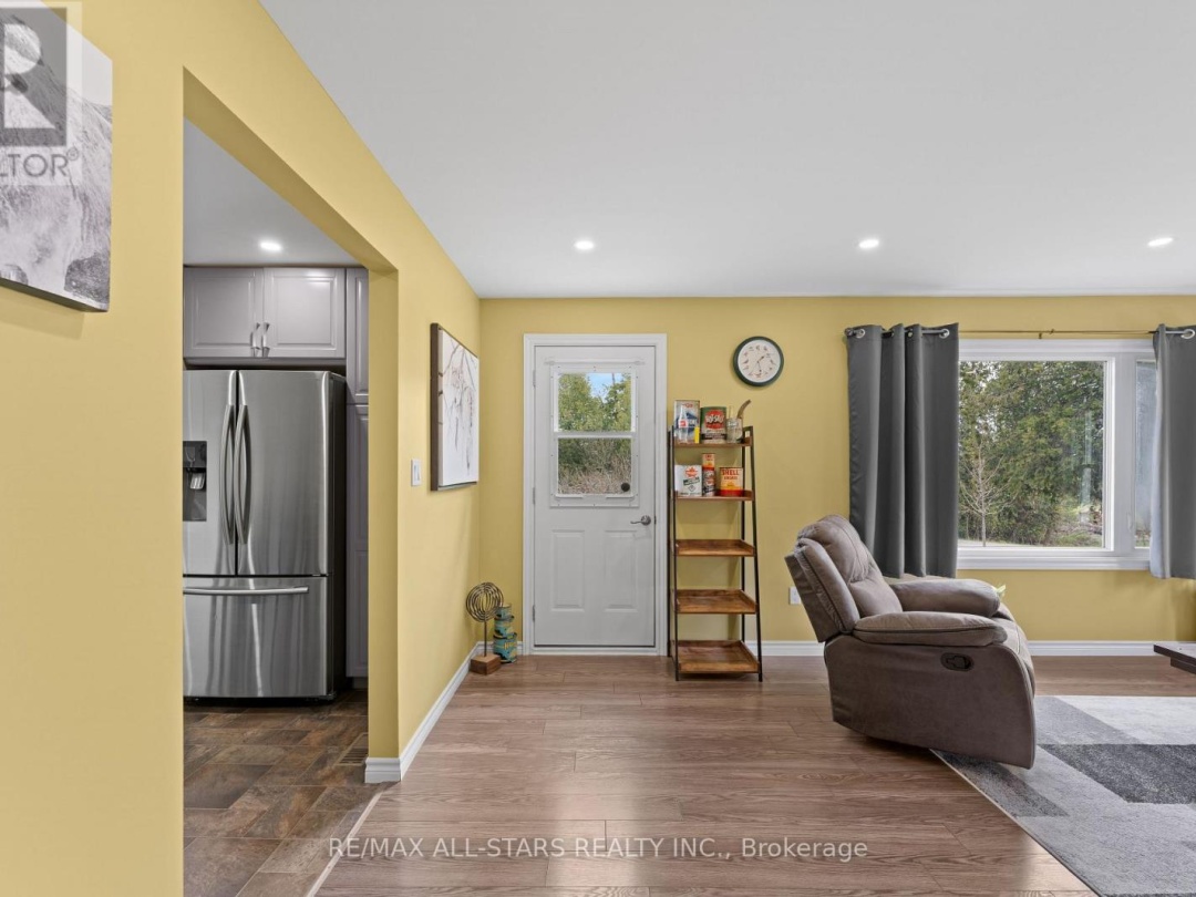 255 COUNTY RD 30, Kawartha Lakes (Verulam)