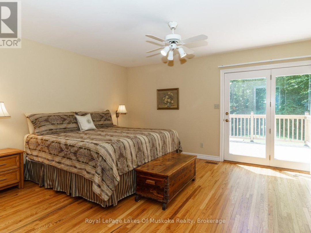 1020 AMELIA CRESCENT, Gravenhurst (Morrison)