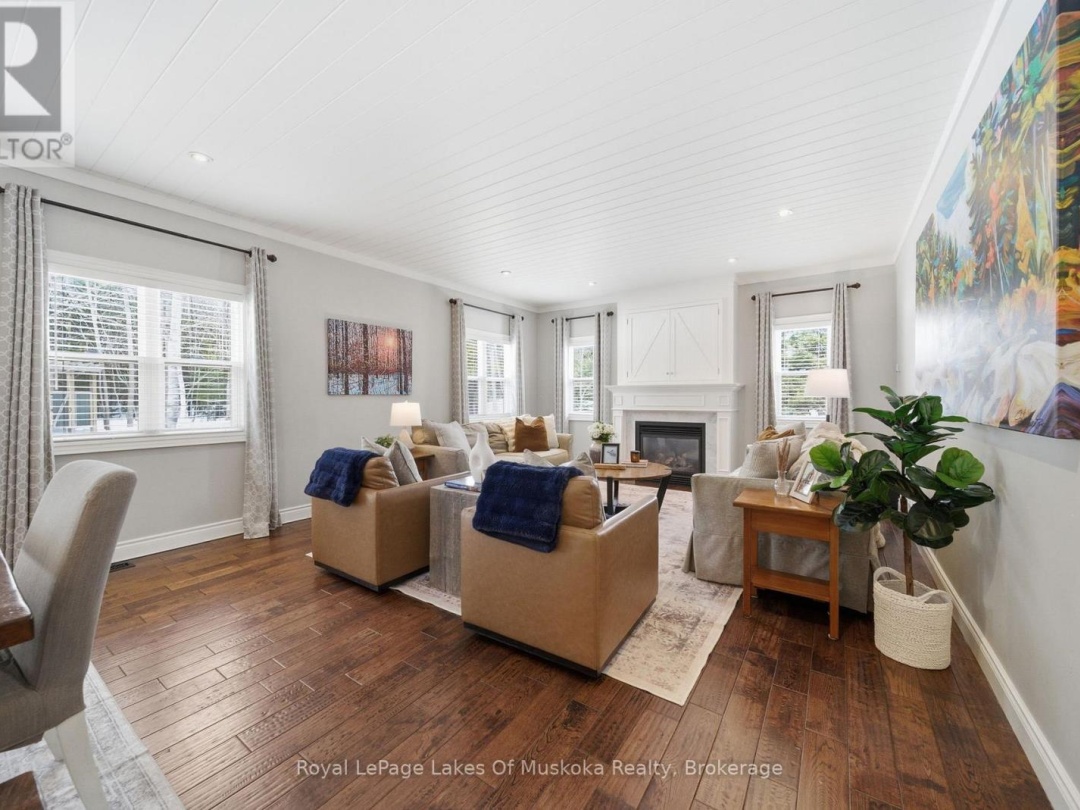2029 ELANA DRIVE, Severn (Bass Lake)