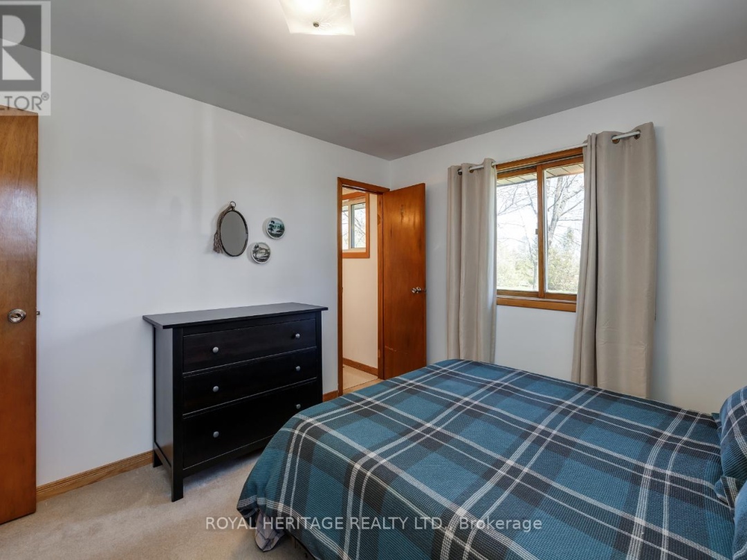 116 BEACH ROAD, Kawartha Lakes (Ops)