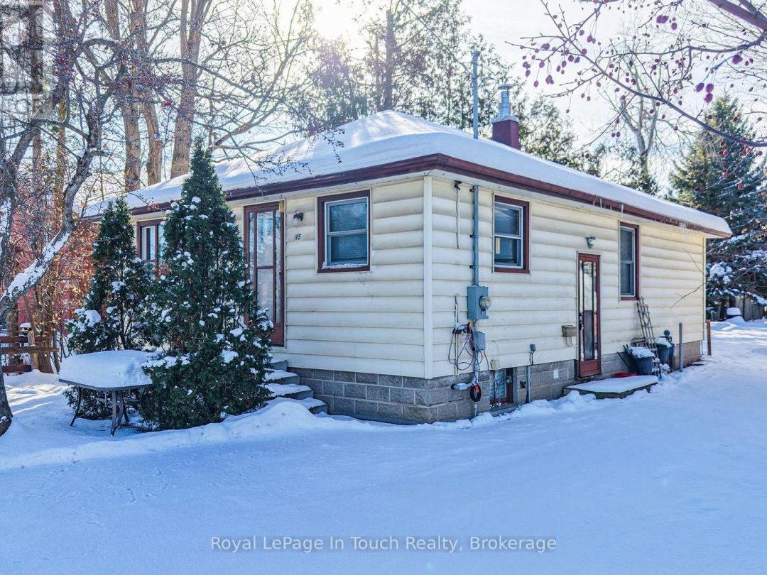 95 WESTMOUNT DRIVE N, 