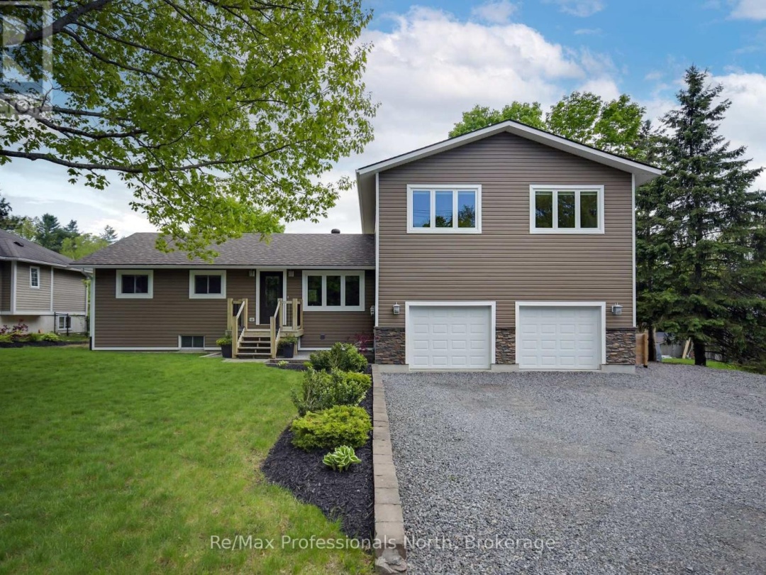 945 MUSKOKA BEACH ROAD, Gravenhurst (Muskoka (S))