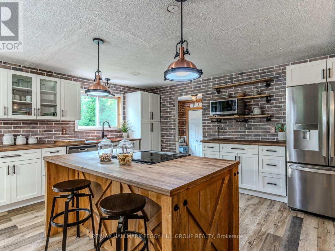 1450 BEIERS ROAD, Gravenhurst (Morrison)