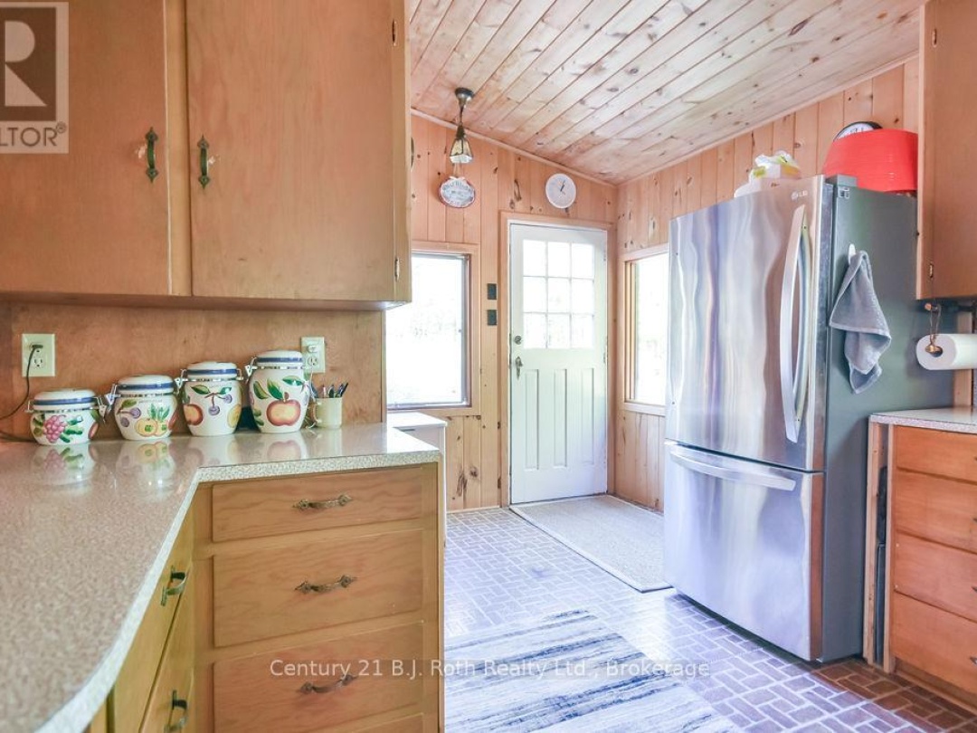 756 BROWNING ISLAND, 