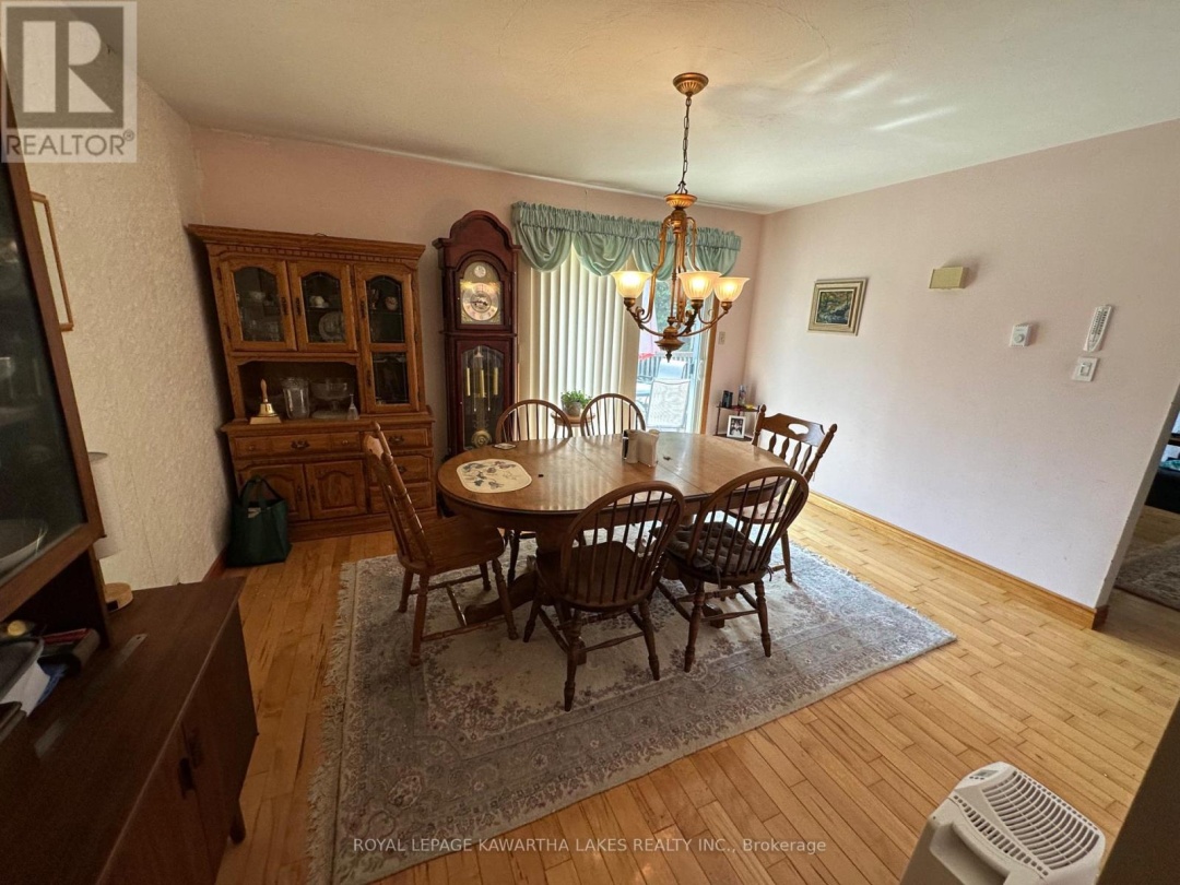 17290 SIMCOE STREET, 