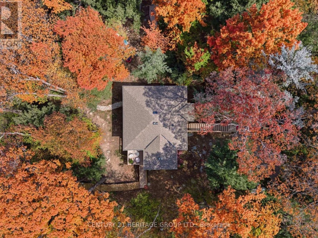 46 GODDARD CRESCENT, Otter Lake
