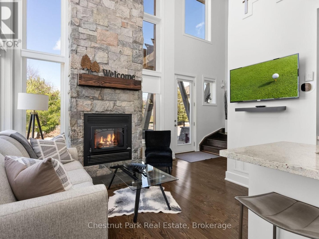 20 CARRICK TRAIL, Gravenhurst (Muskoka (S))