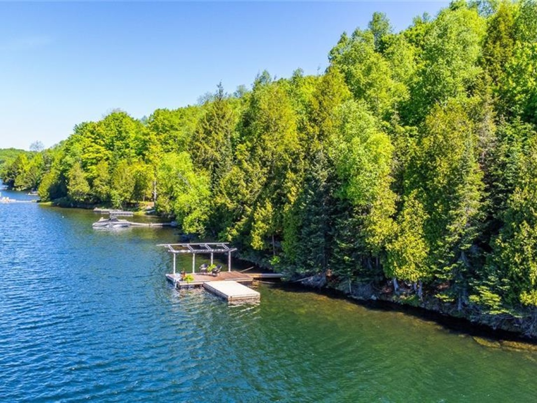 1044 Snowshoe Road, Wenona Lake