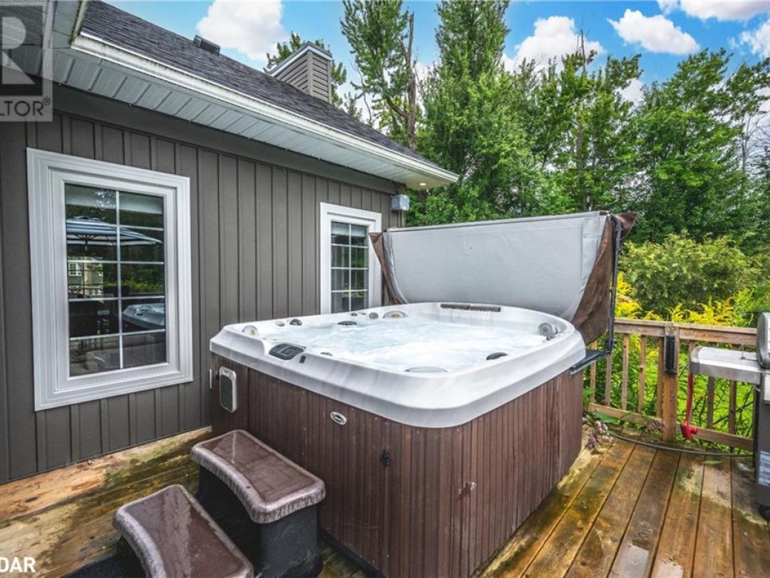 2638 Grand Tamarack Crescent, Severn