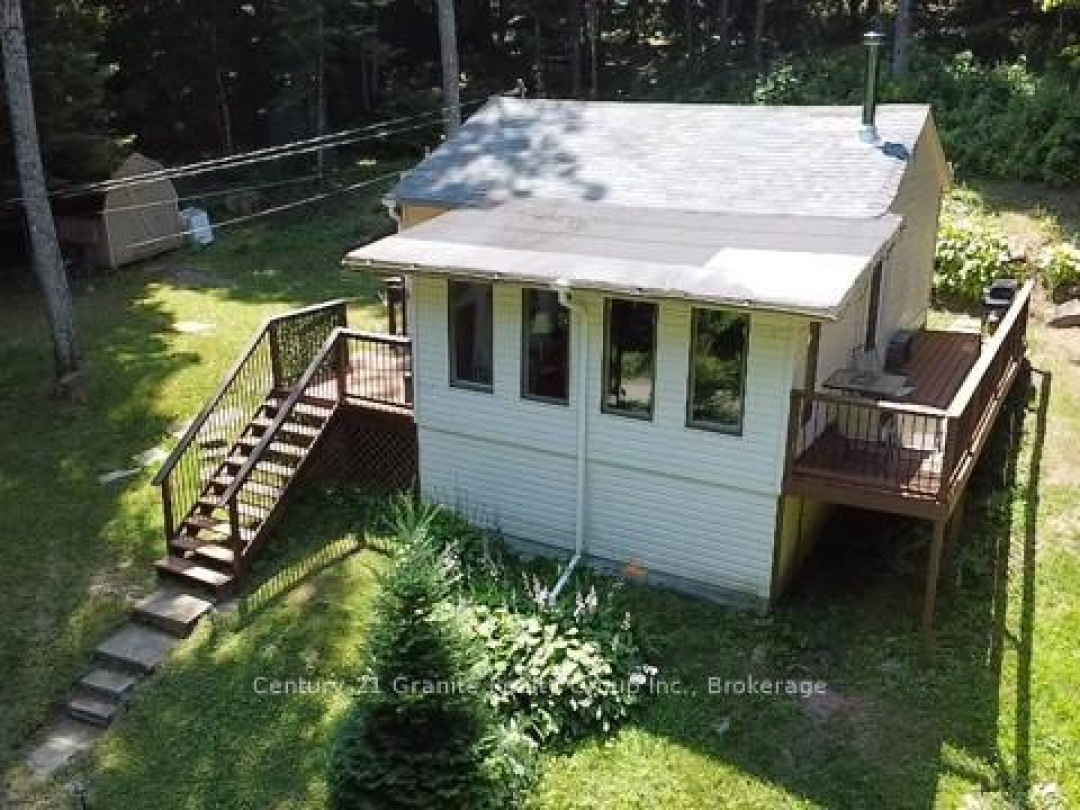 1013 MISKWABI LAKE ROAD, 