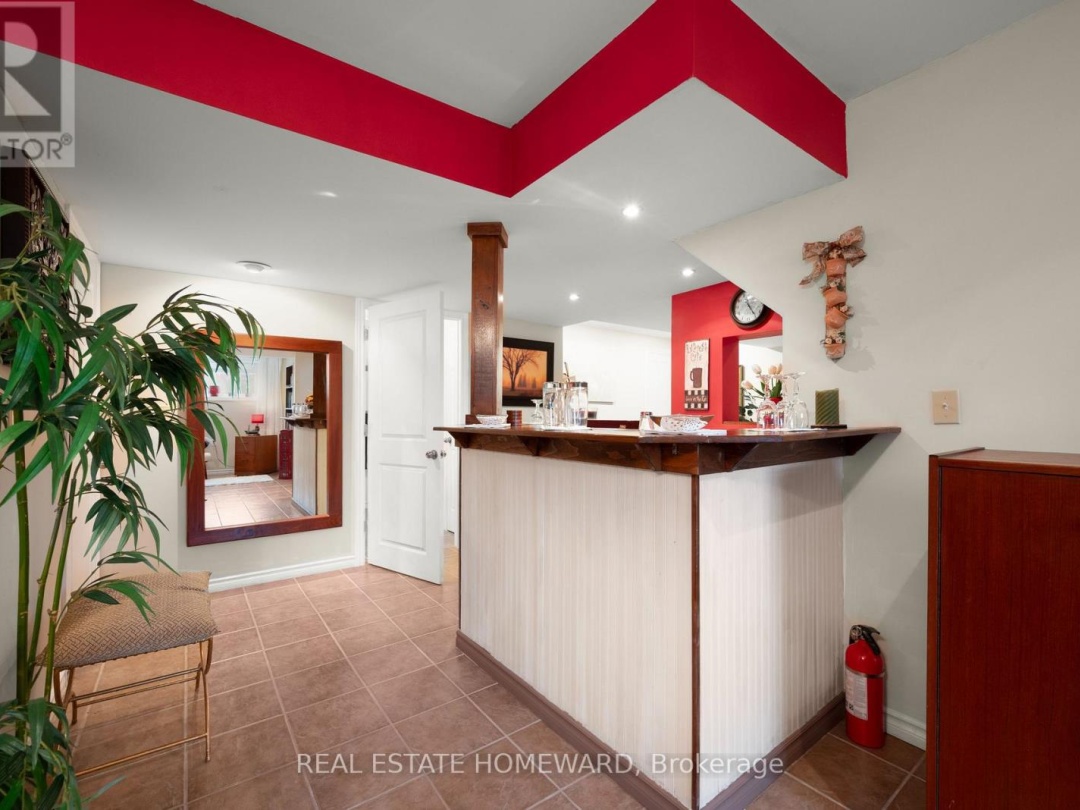 56 DRIFTWOOD SHORES ROAD, Canal Lake