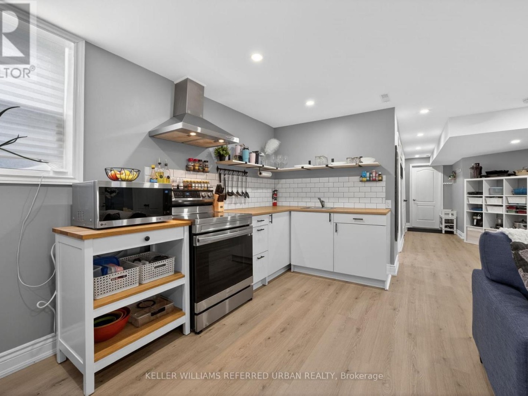 3068 EMPEROR DRIVE, Orillia