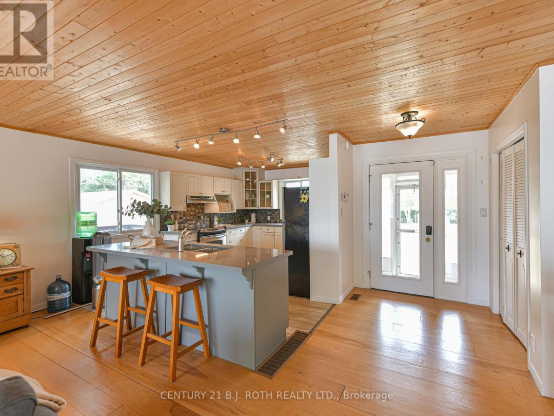 71 CAMPBELL BEACH ROAD, Dalrymple Lake