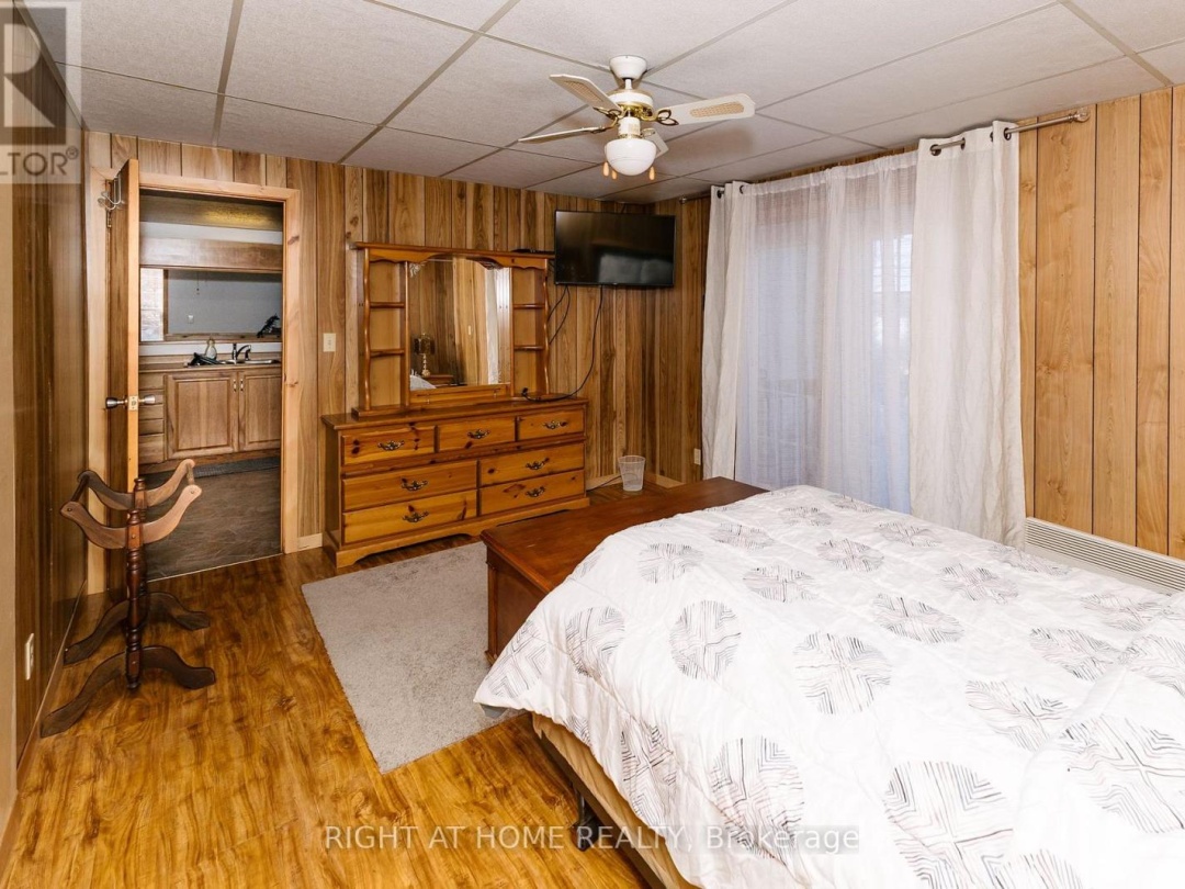16366 HWY 35, Algonquin Highlands (Stanhope)