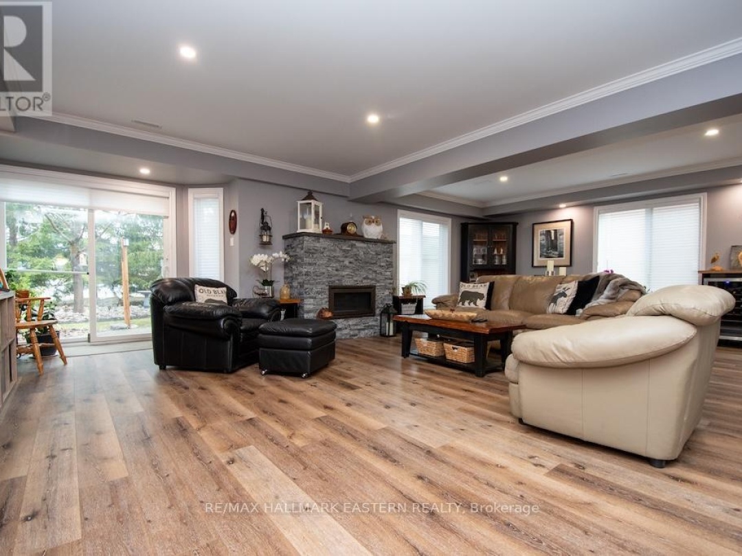 4 HUNTINGWOOD CRESCENT, Kawartha Lakes (Bobcaygeon)