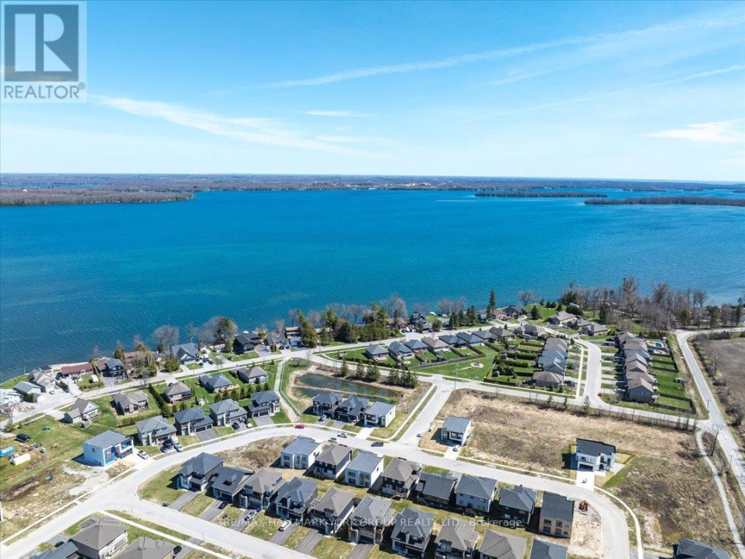 3740 LAKEPOINT DRIVE, Severn (West Shore)