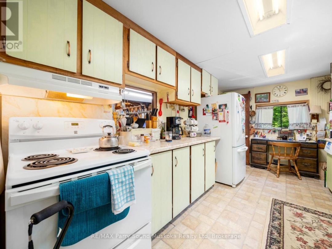 40 LOON ECHO TRAIL, Last Lake