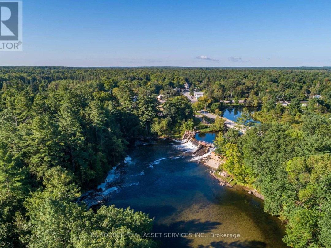 3526 MONCK ROAD, Gull River