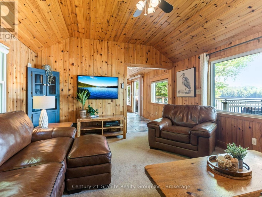 1025 SAGE DRIVE, 