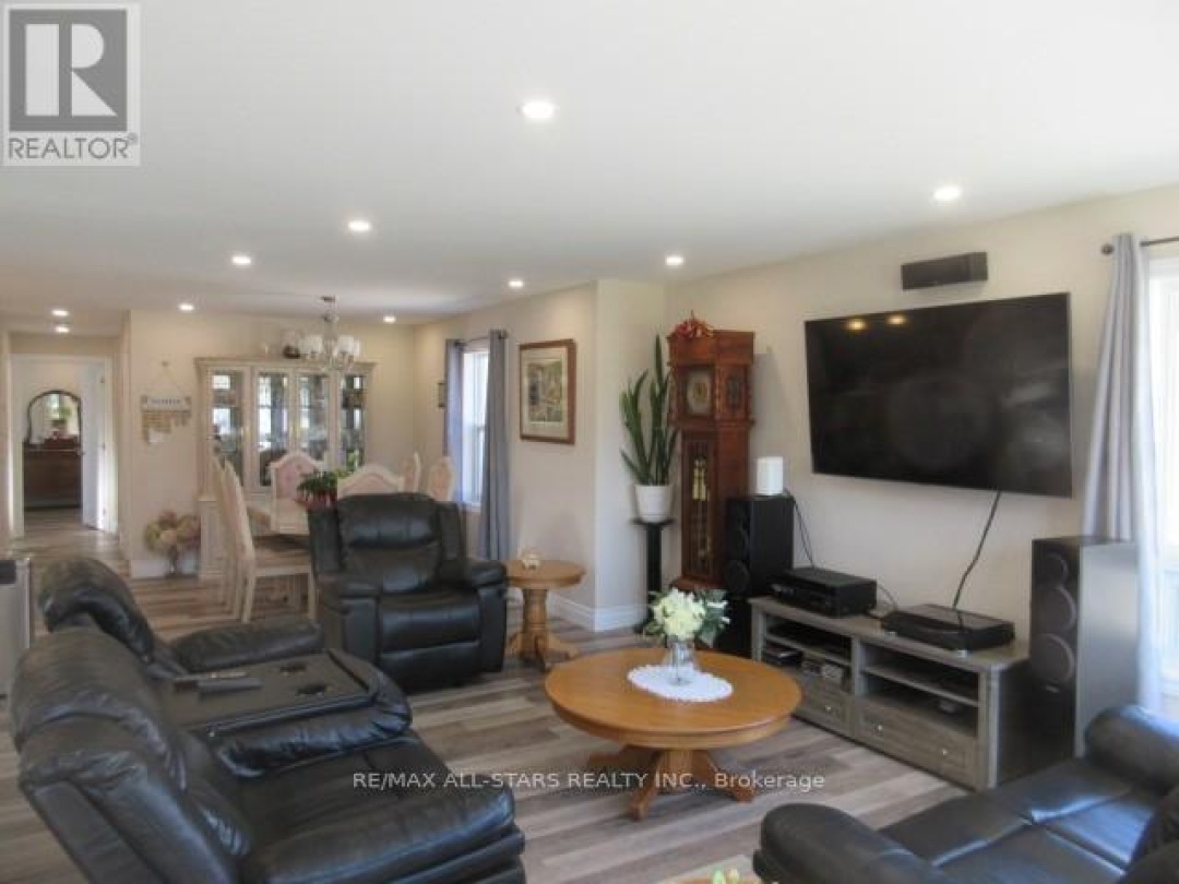 47 NEED STREET, Kawartha Lakes (Bobcaygeon)