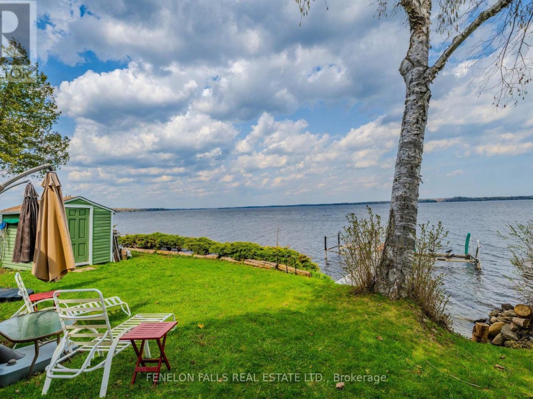 39 BAYVIEW ROAD, Cameron Lake