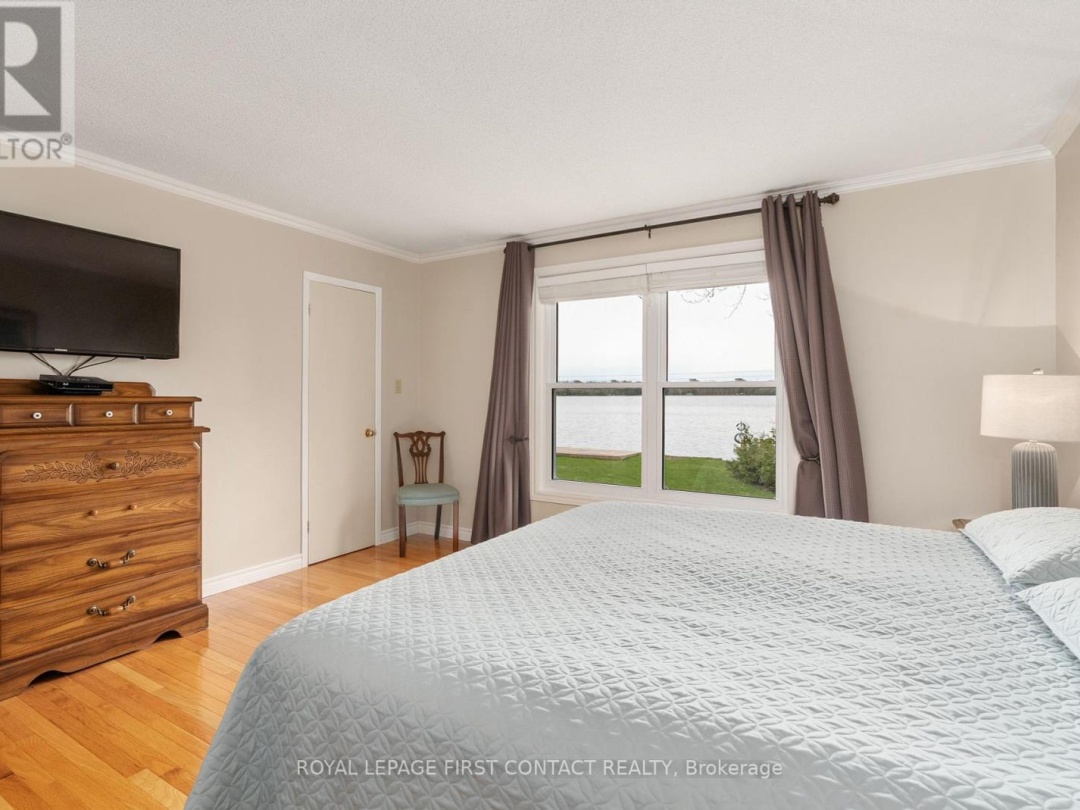 4051 RIVER ROAD, Lake Simcoe