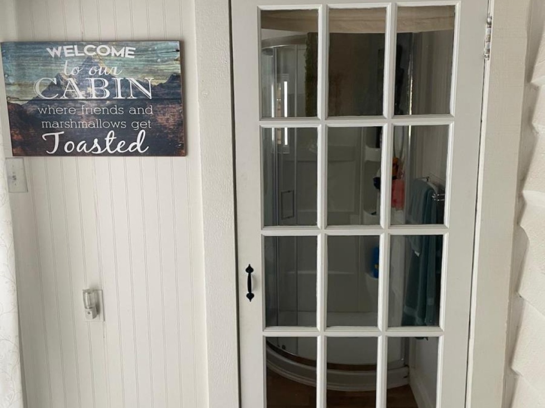 24 SEVERN RIVER, Severn River