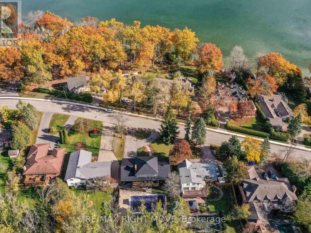 407 BAY STREET, Orillia
