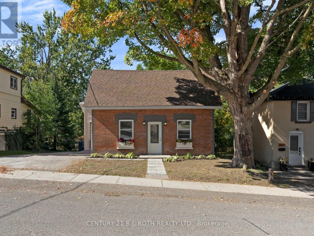 269 MOFFAT STREET, 