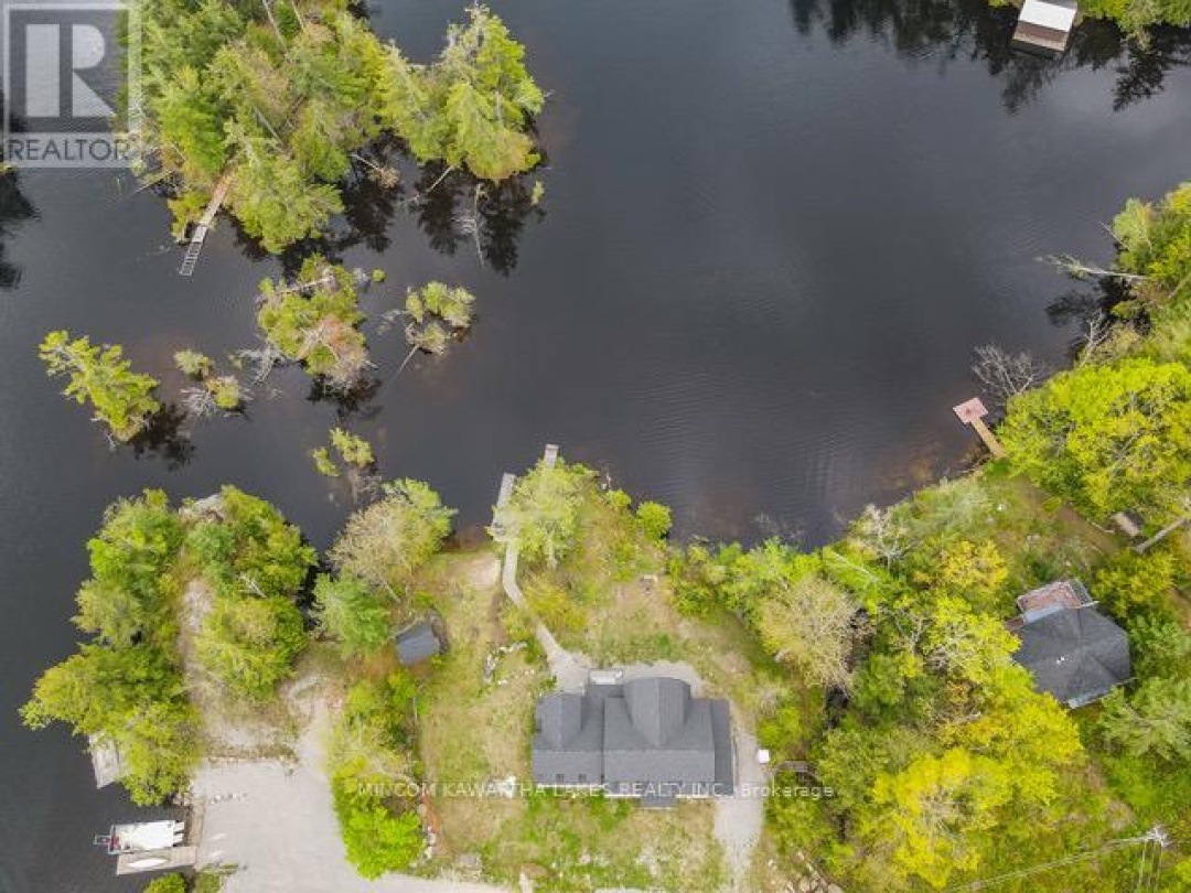 16 EVERGREEN WAY, Pigeon Lake