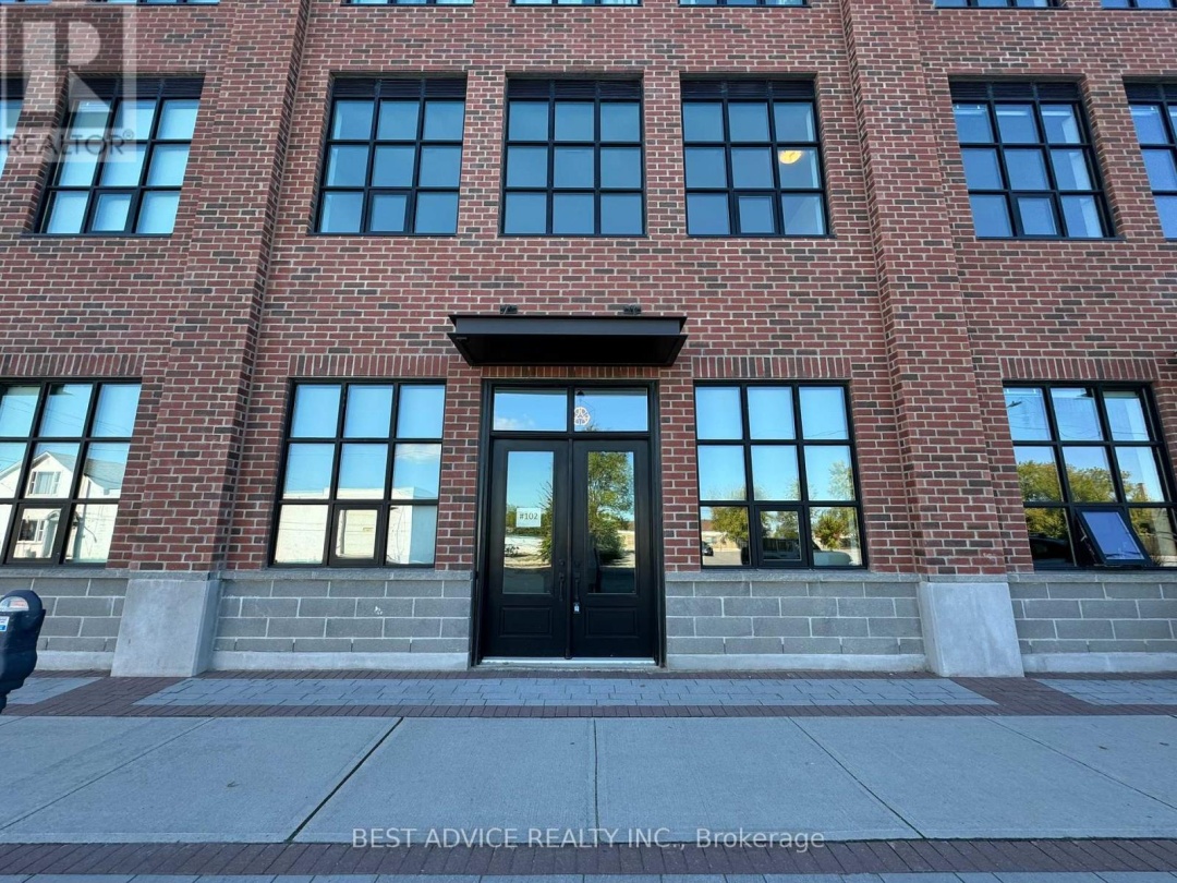 102 - 21 MATCHEDASH STREET S, Orillia