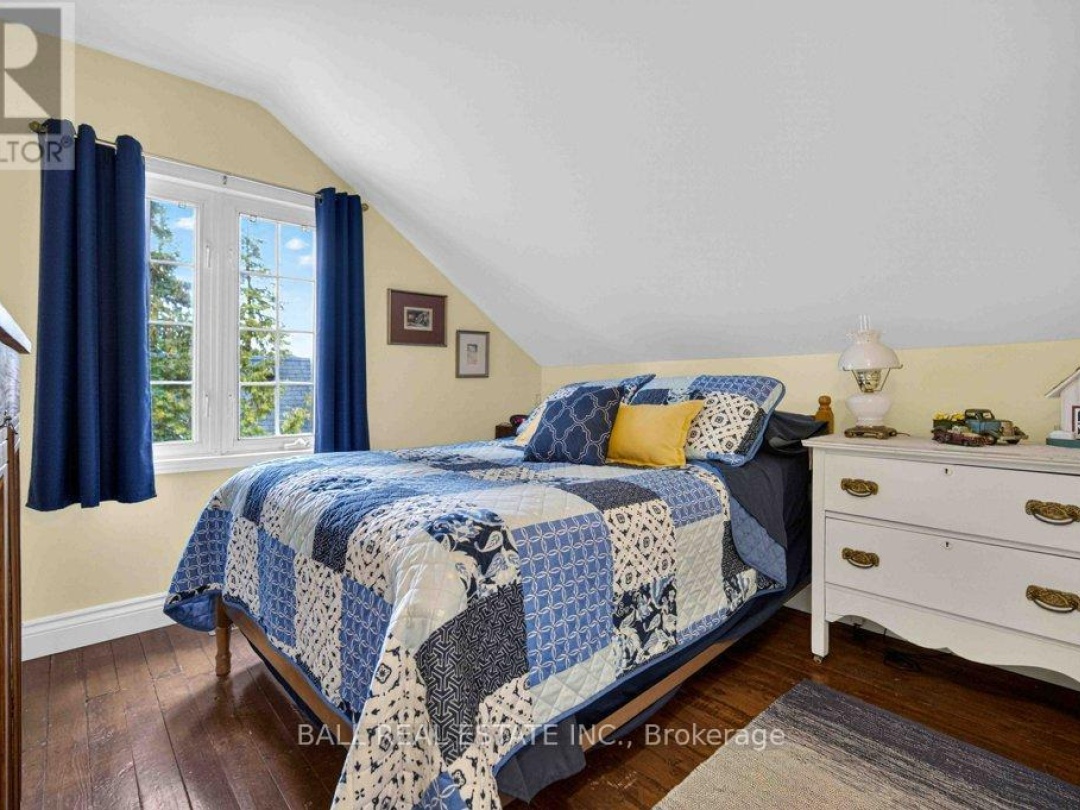 769 CEDAR GLEN ROAD, Sturgeon Lake