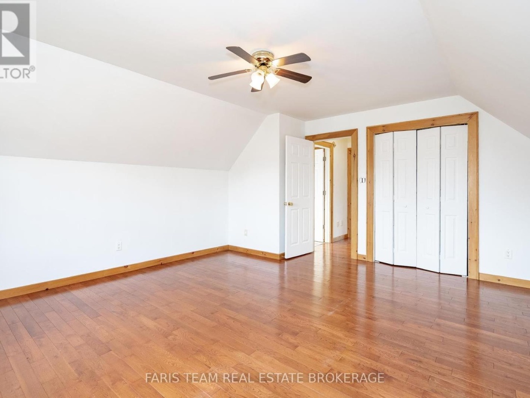 1309 LAUGHLIN FALLS ROAD, 