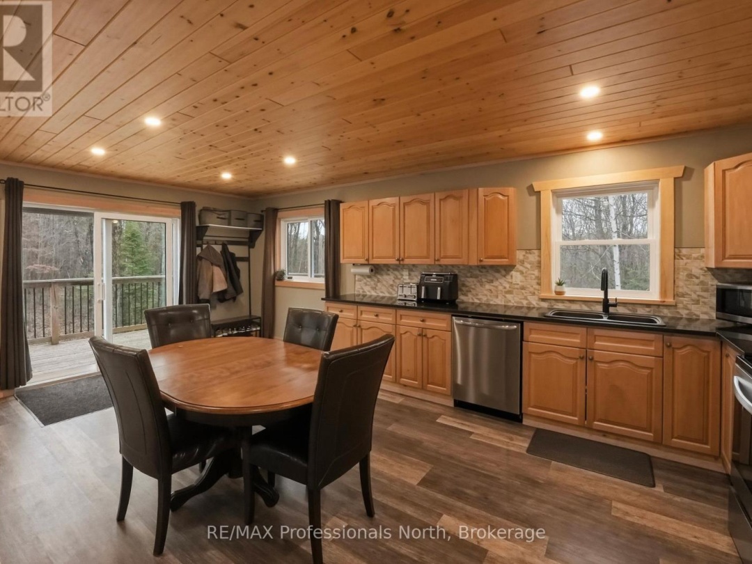 1310 ALEXANDER ROAD, Minden Hills (Minden)