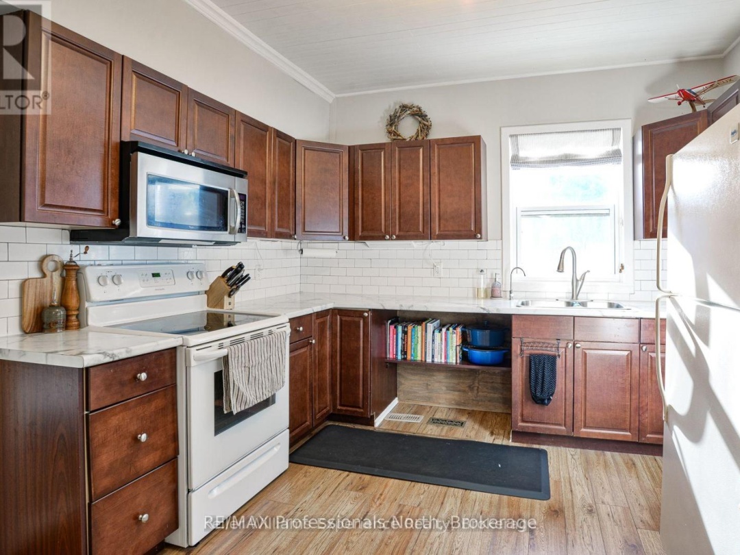14 EDWARD STREET, Bracebridge (Macaulay)