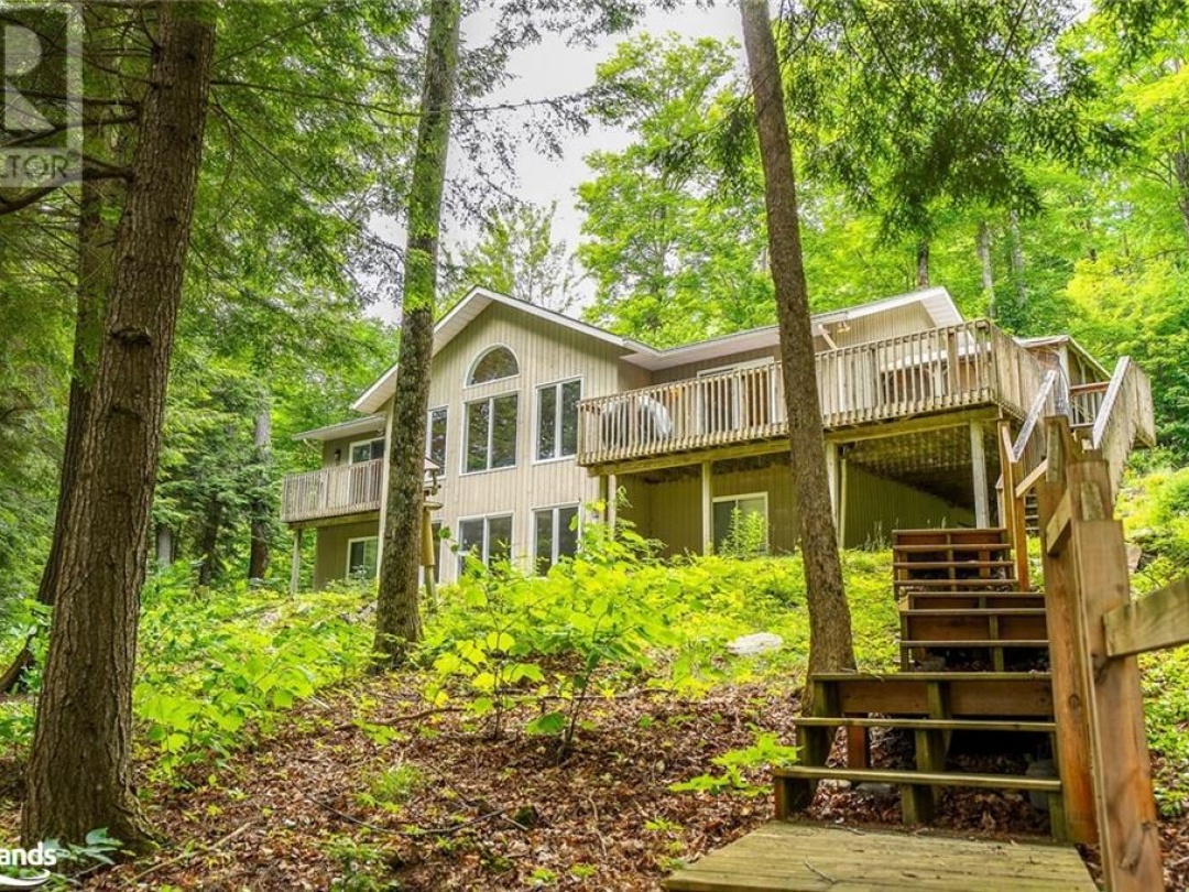 1069 Major Trail, Miskwabi Lake