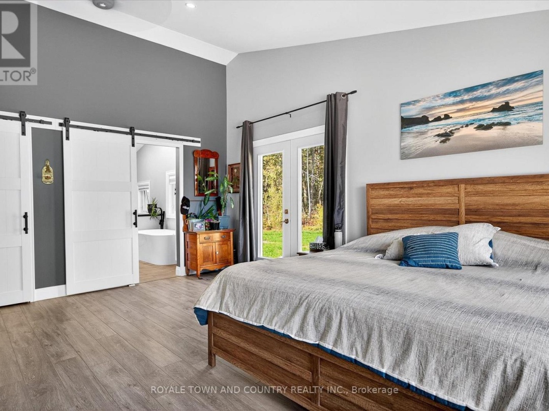 9 LYTLE LANE, 