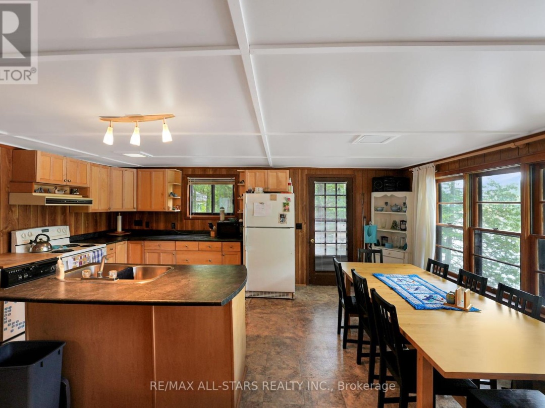 1233 CRYSTAL LAKE ROAD, Crystal Lake